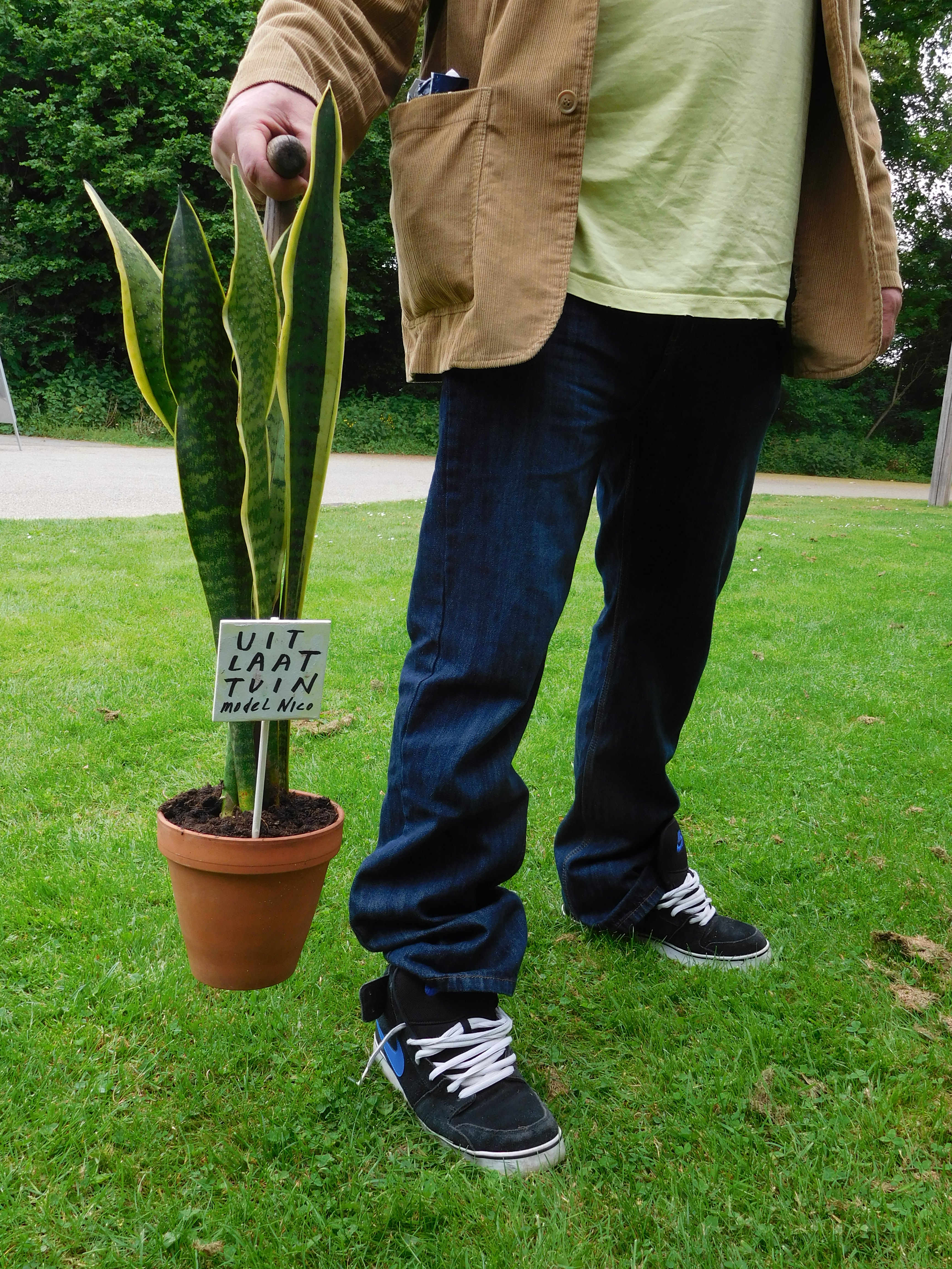 Voor het Rietveldhuis van Zone2Source in het Amstelpark werd deze 'UITLAATTUIN model Nico' afgeleverd.